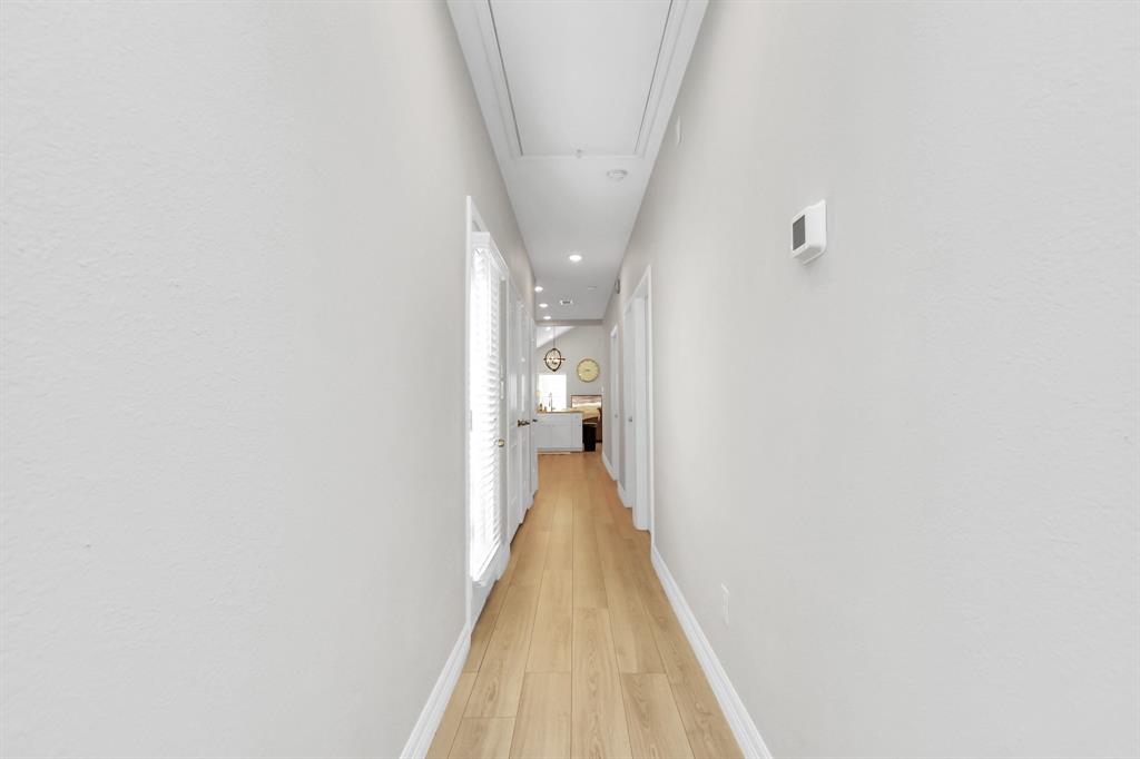 411 E 37th Street, Houston, Texas image 35