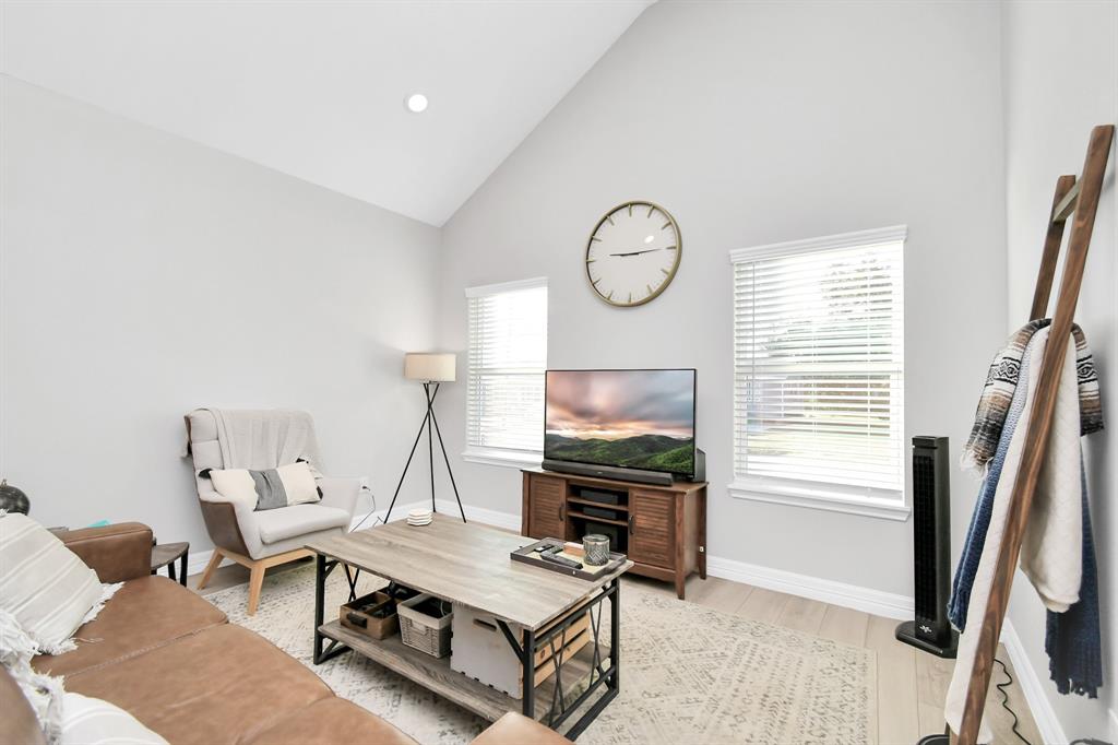 411 E 37th Street, Houston, Texas image 12