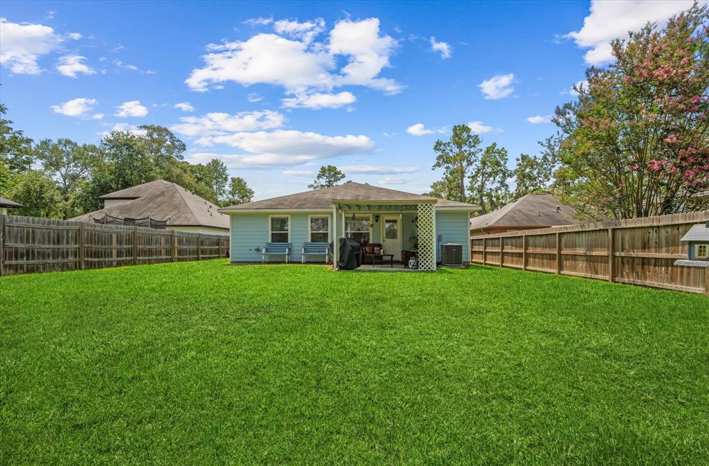 3689 Piney Point Road, Conroe, Texas image 28