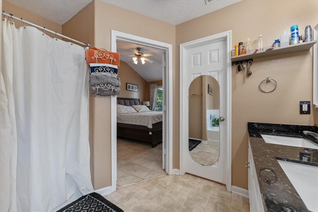 3689 Piney Point Road, Conroe, Texas image 20