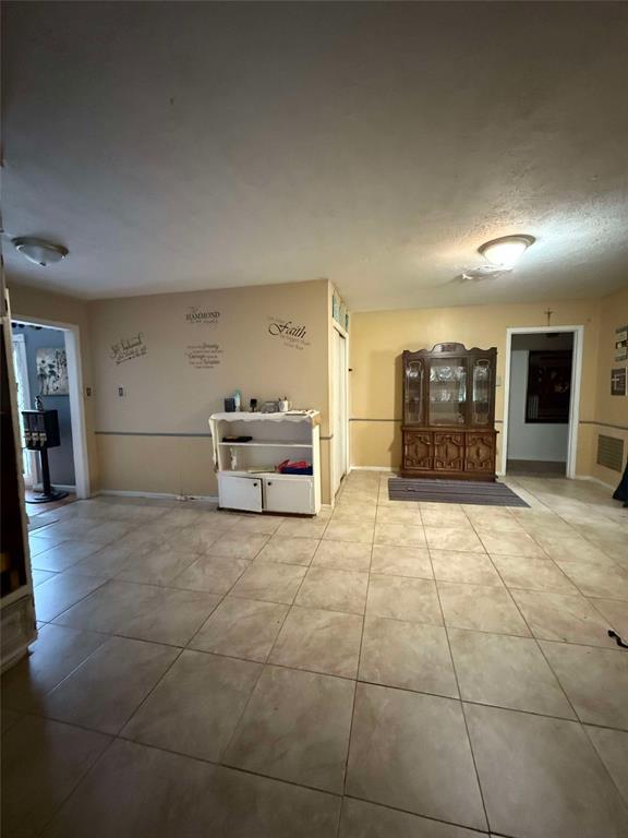 4220 Redwood Drive, Beaumont, Texas image 6