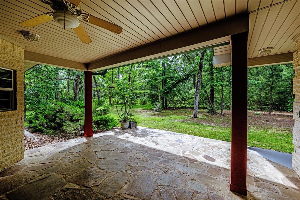 37 Cypress Glenn, Huntsville, Texas image 23