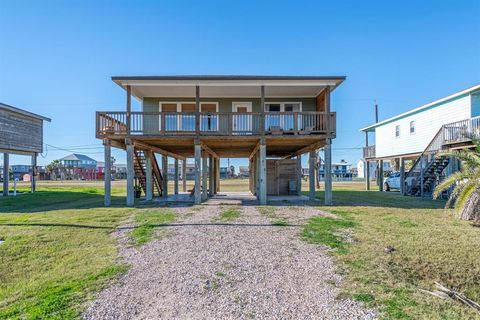 Single Family Residence in Surfside Beach TX 514 Sea Shell Drive.jpg
