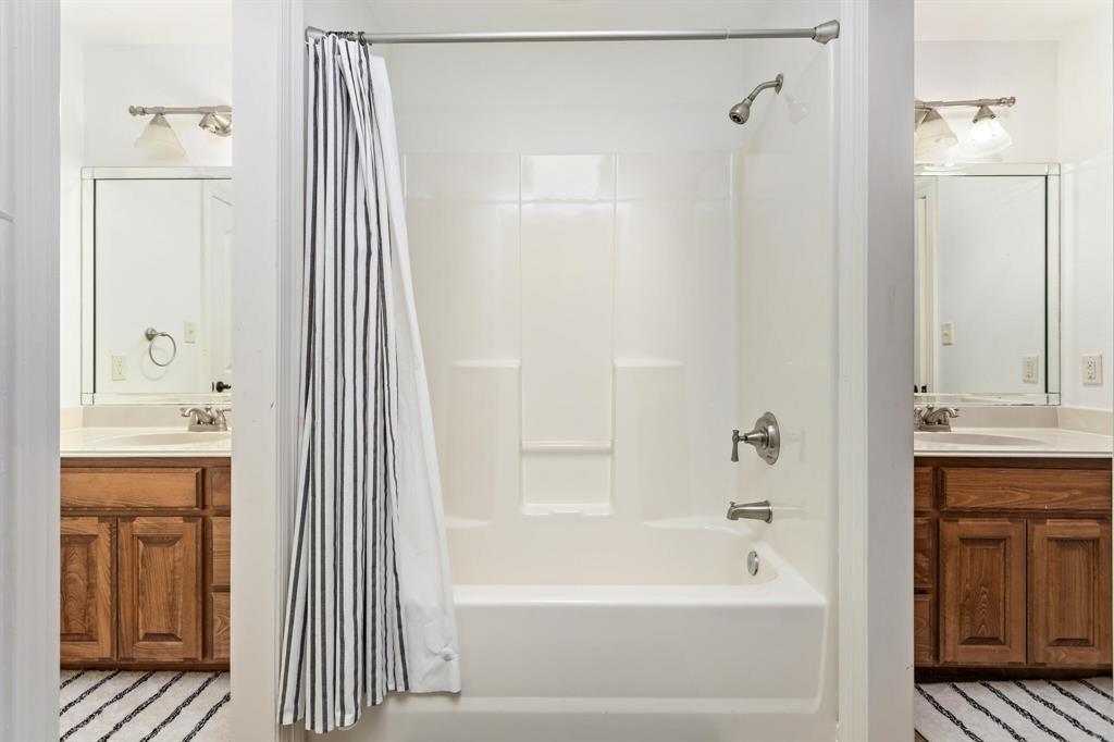 7713 Holmes Road, Nederland, Texas image 28
