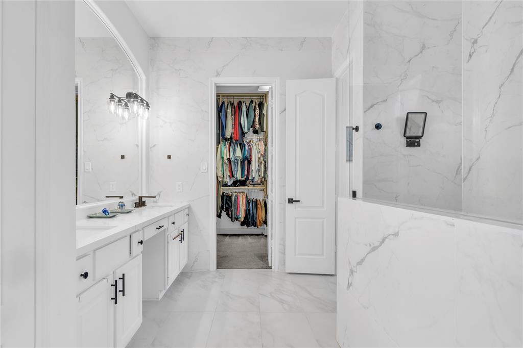 70 Mill Point Place, The Woodlands, Texas image 16