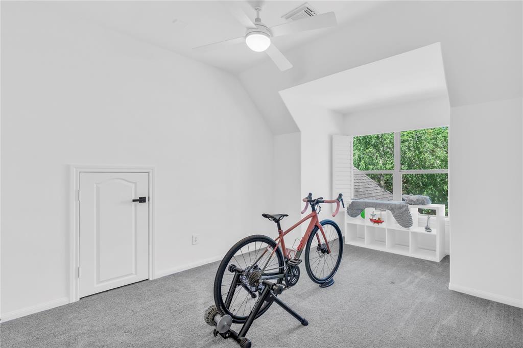 70 Mill Point Place, The Woodlands, Texas image 30