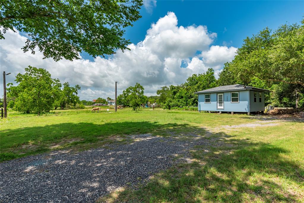 7230 Moore Street, Hitchcock, Texas image 1