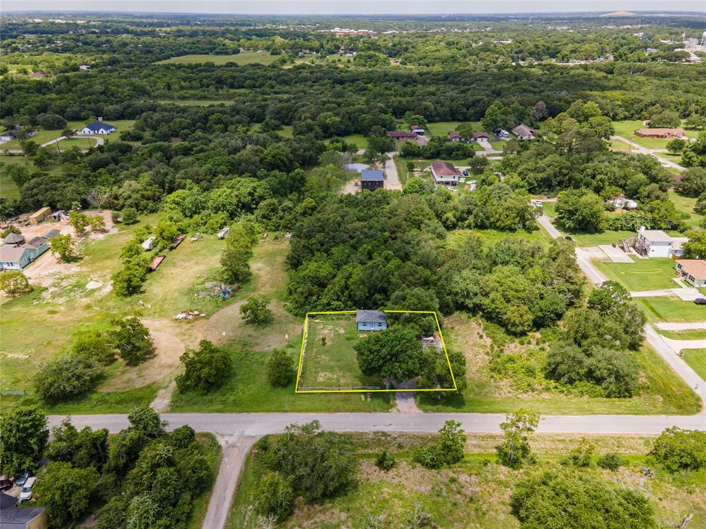 7230 Moore Street, Hitchcock, Texas image 5