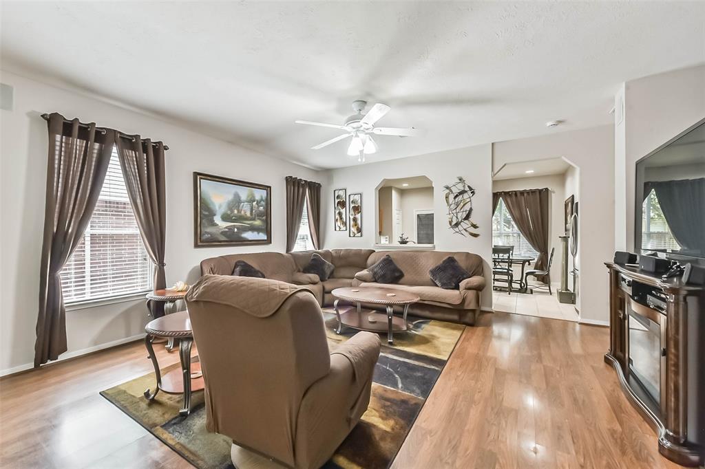 902 Parsonfield Court