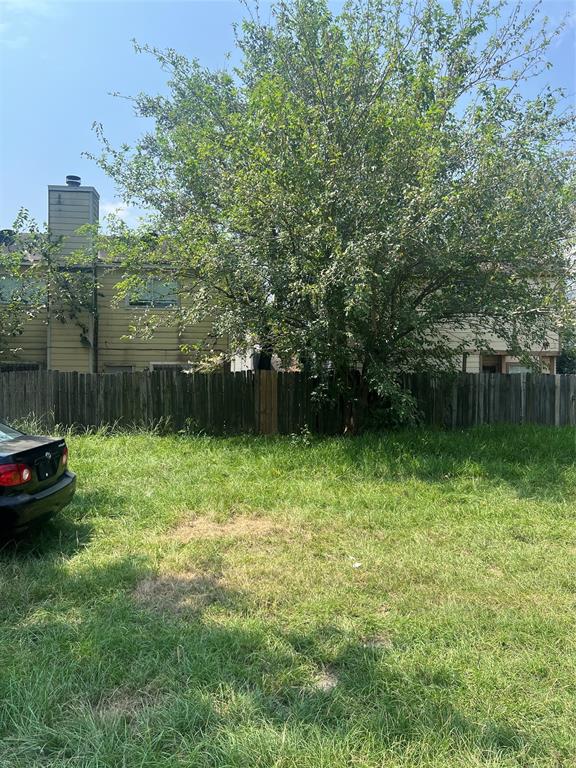 7050 Inwood Park Dr Drive