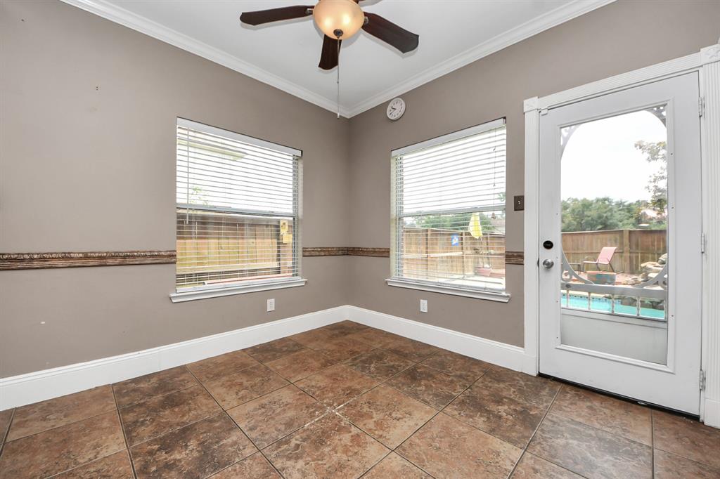 3613 Pine Valley Drive, Pearland, Texas image 13