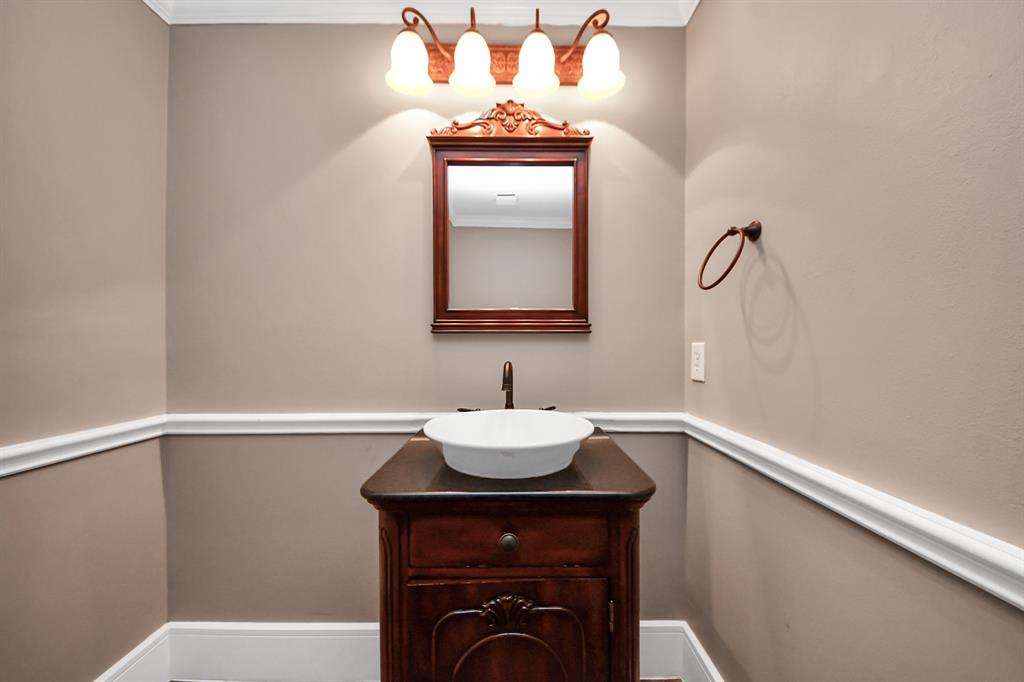3613 Pine Valley Drive, Pearland, Texas image 12