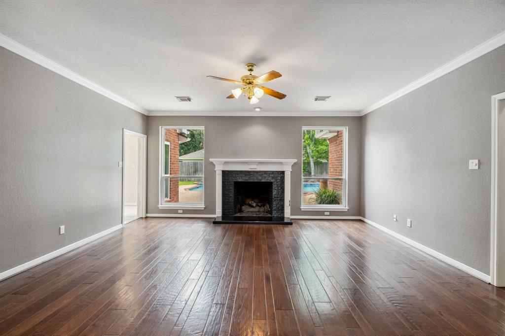 4022 Bountiful Crest Lane