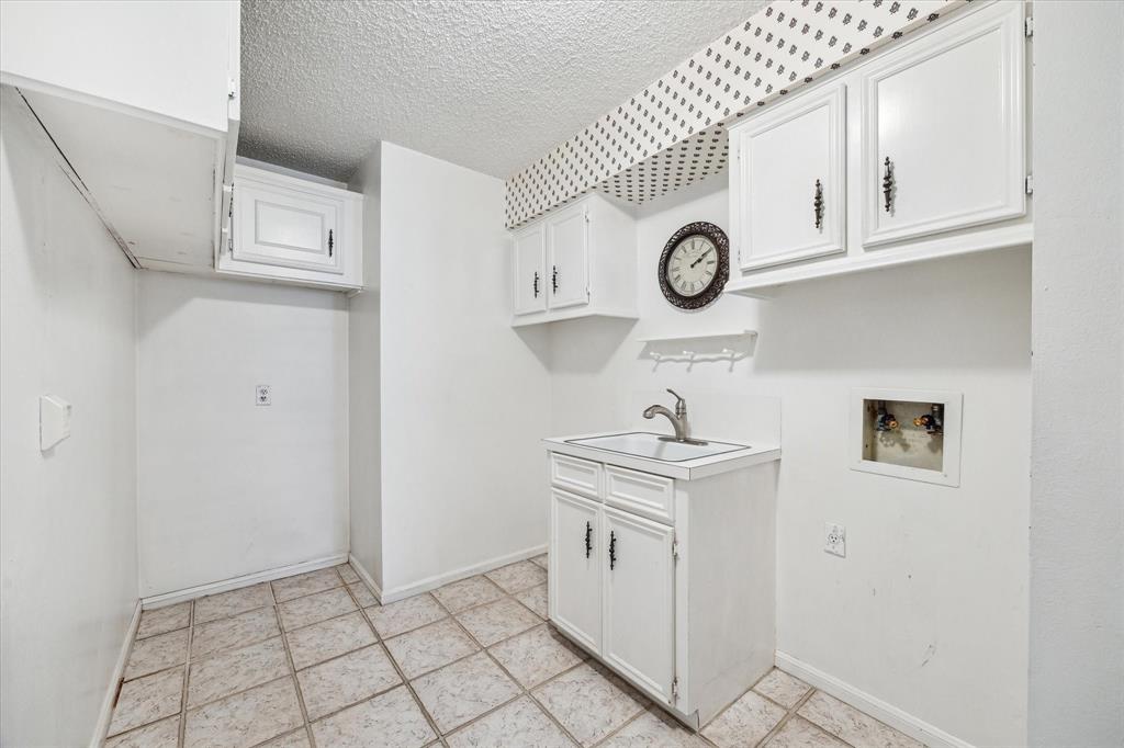 13227 Holston Hills Drive, Houston, Texas image 10