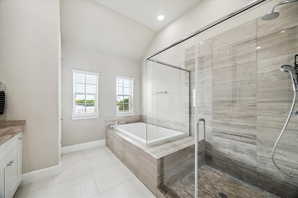 4124 Willowbend Boulevard, Houston, Texas image 18