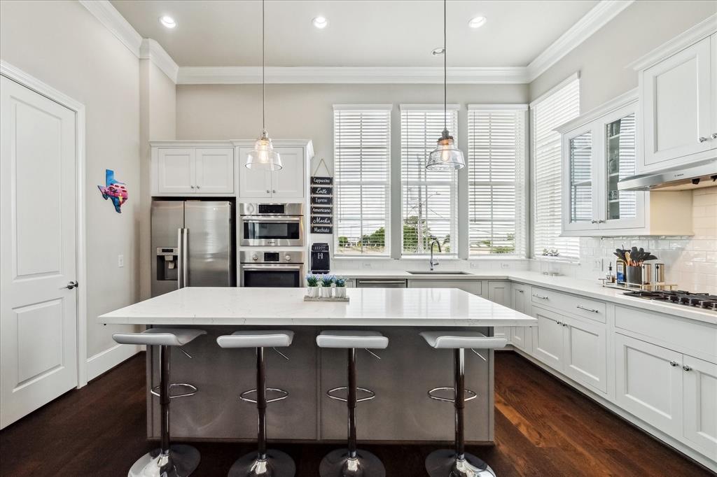 4124 Willowbend Boulevard, Houston, Texas image 10