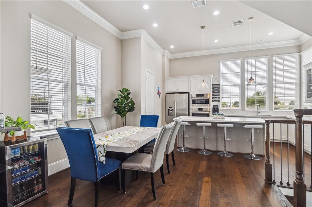 4124 Willowbend Boulevard, Houston, Texas image 3
