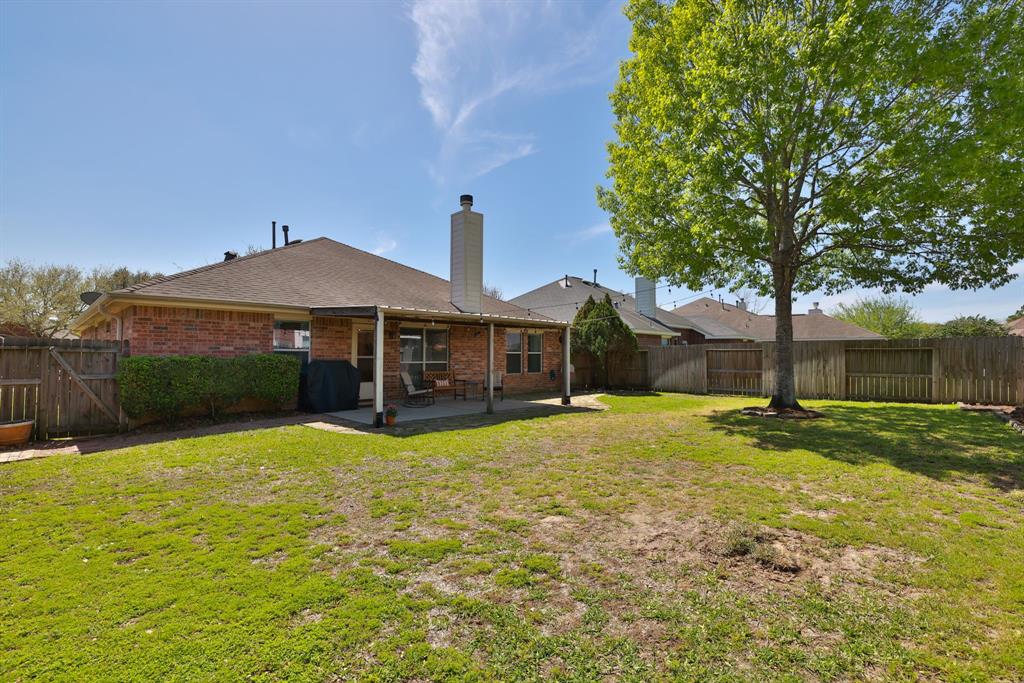 19214 Crescent Pass Drive, Tomball, Texas image 27