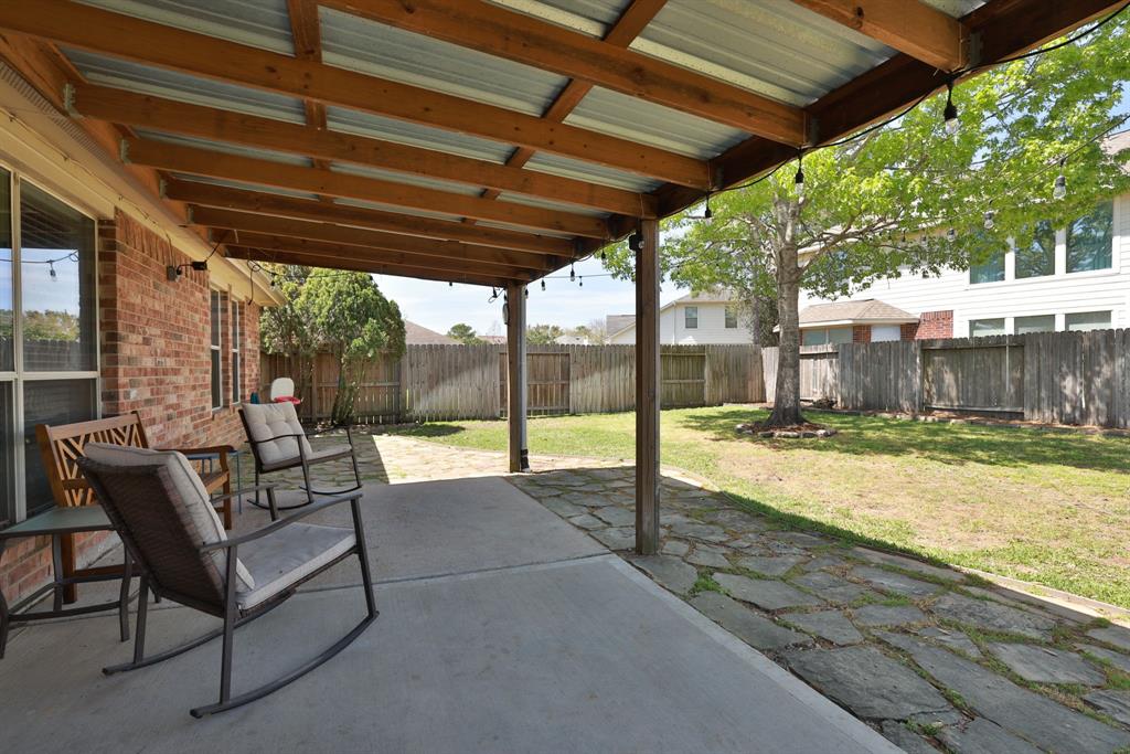 19214 Crescent Pass Drive, Tomball, Texas image 24