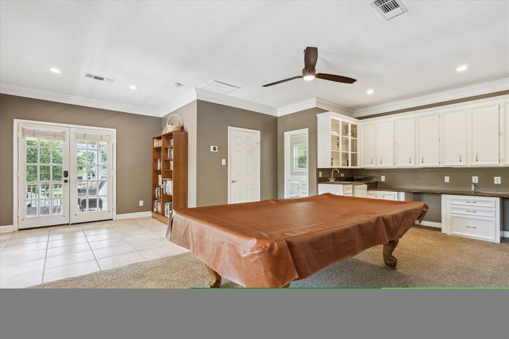 905 Evergreen Drive, Friendswood, Texas image 41