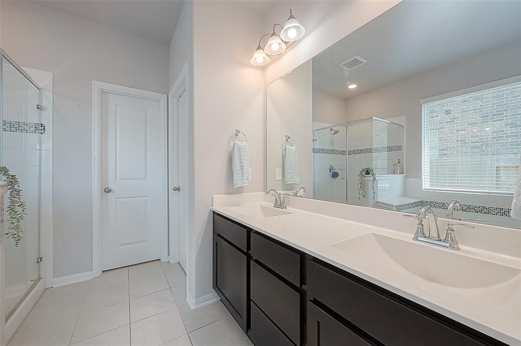 12426 Ashgrove Point Drive, Humble, Texas image 45