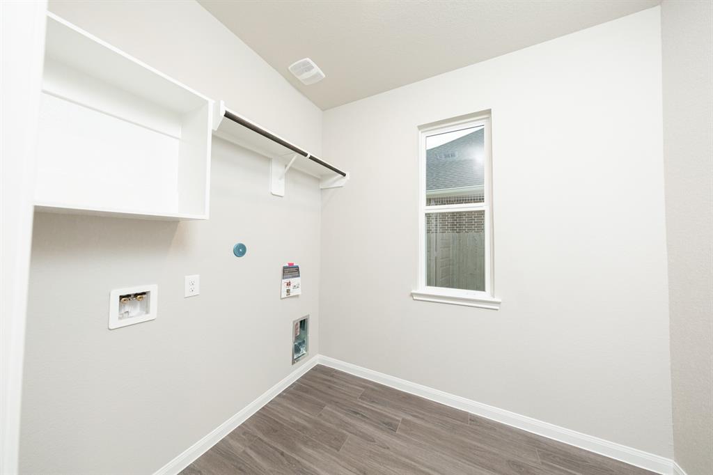 12906 Walden Road, Montgomery, Texas image 7