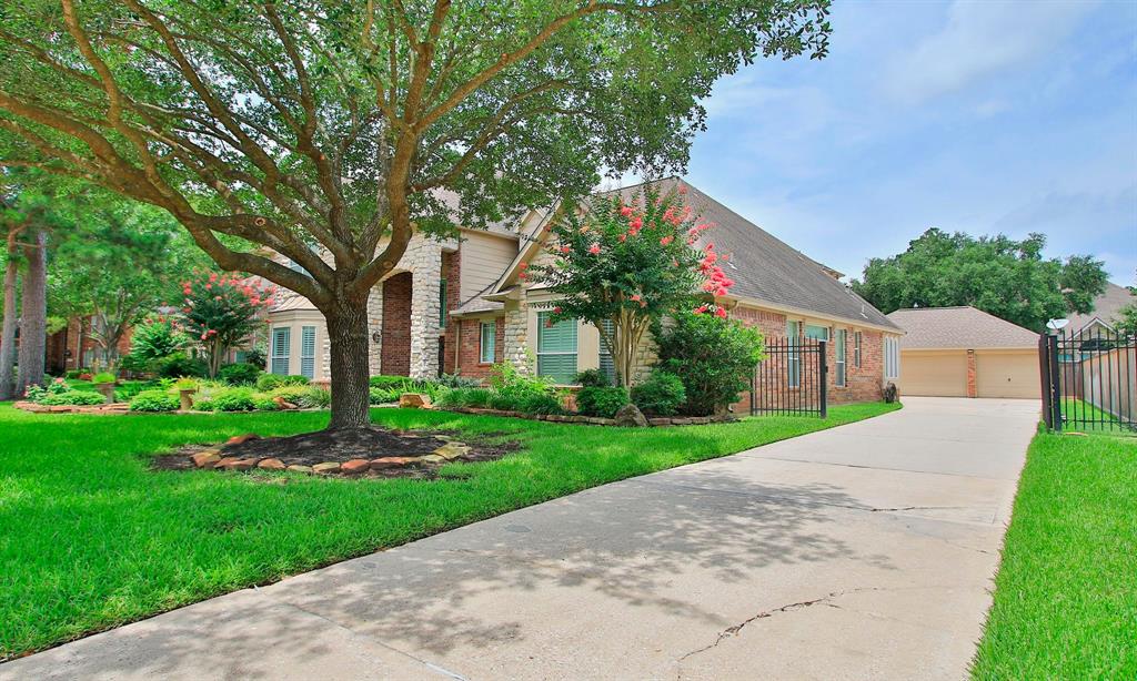 1215 Merlins Oaks Drive
