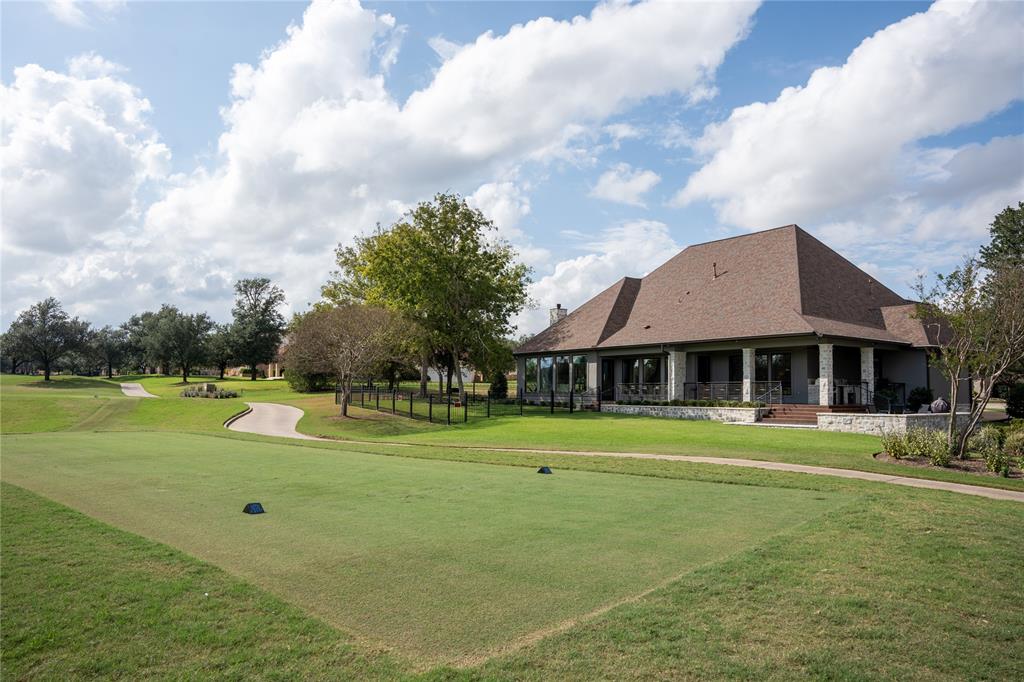 5202 Bourrone Court, Bryan, Texas image 4