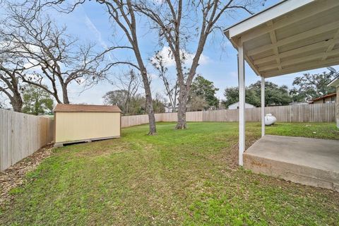 A home in Brenham