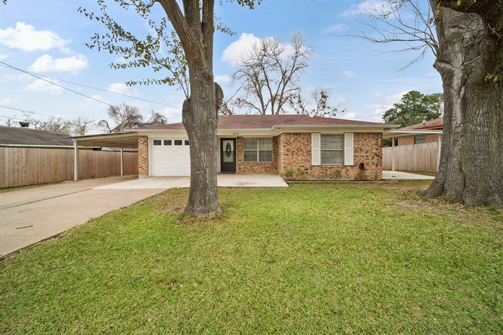 2217 Old Chappell Hill Road, Brenham, Texas image 1