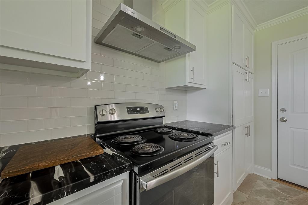 12811 Huntington Venture Drive, Houston, Texas image 18