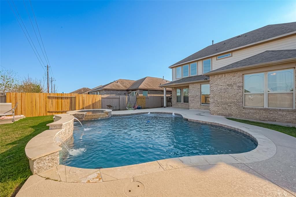 2215 Trocadero Lane, League City, Texas image 46