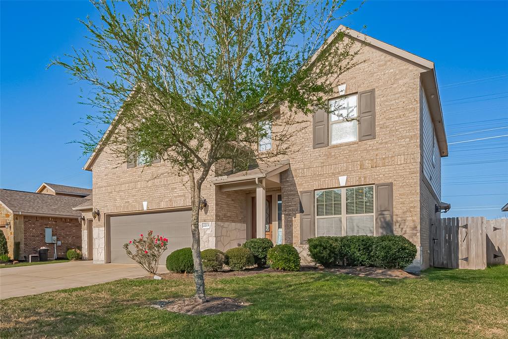 2215 Trocadero Lane, League City, Texas image 5
