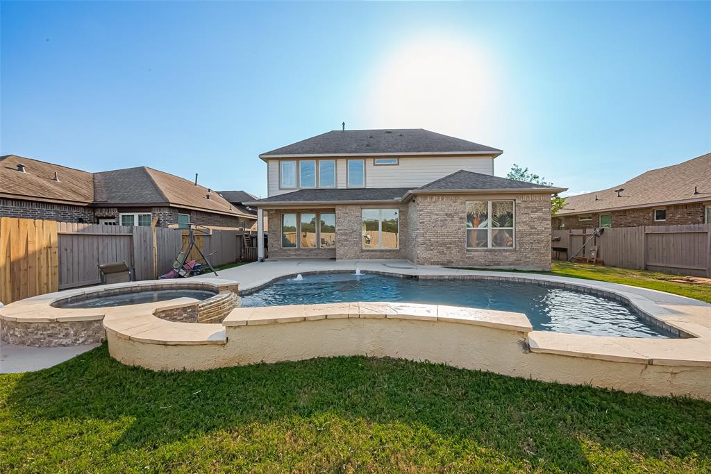 2215 Trocadero Lane, League City, Texas image 48