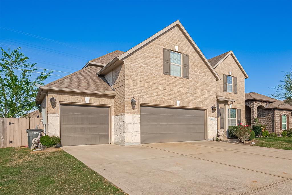 2215 Trocadero Lane, League City, Texas image 3