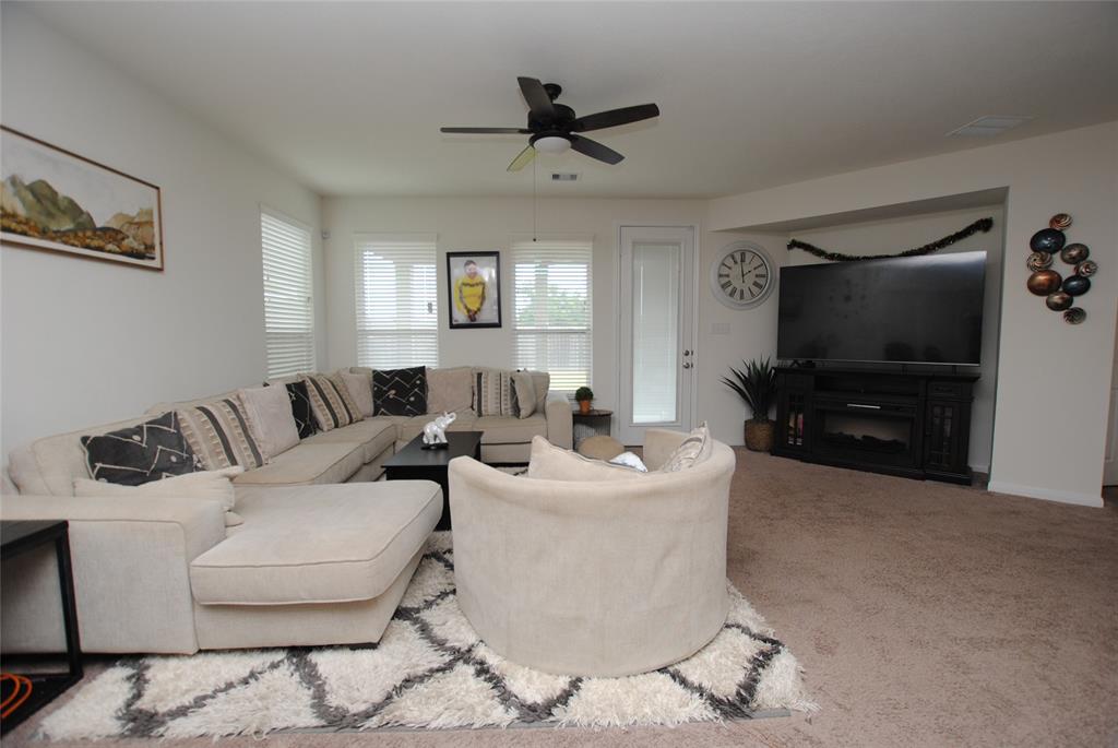 4906 Hickory Deer Lane Lane, Richmond, Texas image 6