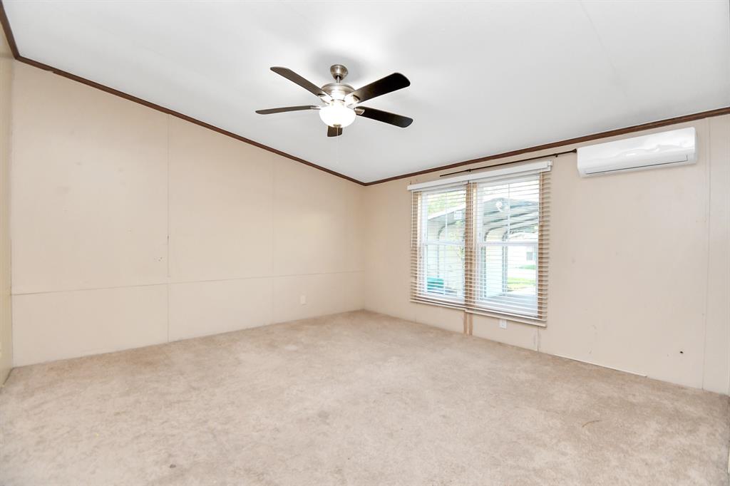 9322 Viscaro Lane, Humble, Texas image 35