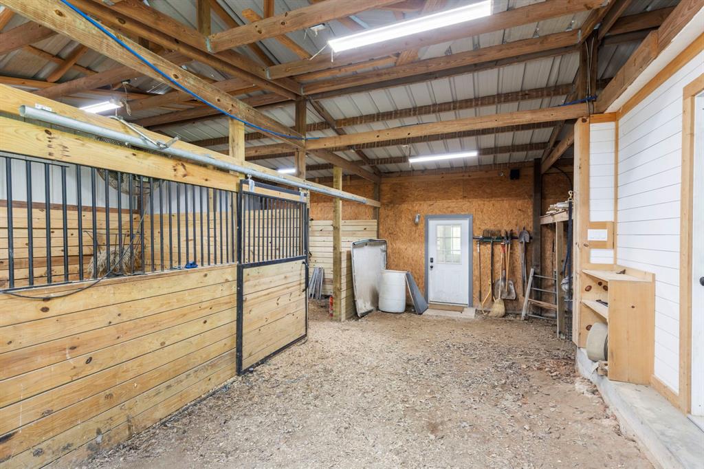 40326 Donna Ana Road, Magnolia, Texas image 36