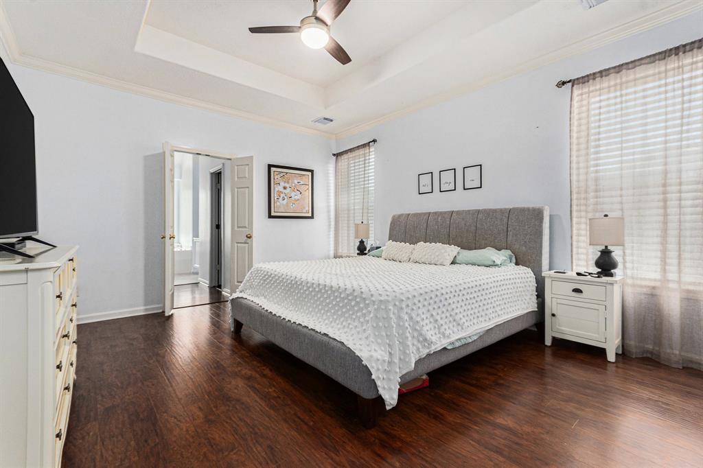 1038 Bristol Way Way, Pearland, Texas image 12