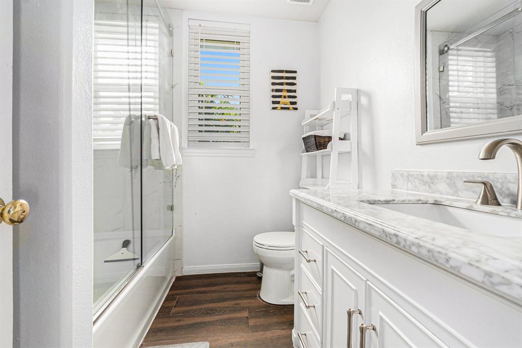 1038 Bristol Way Way, Pearland, Texas image 18