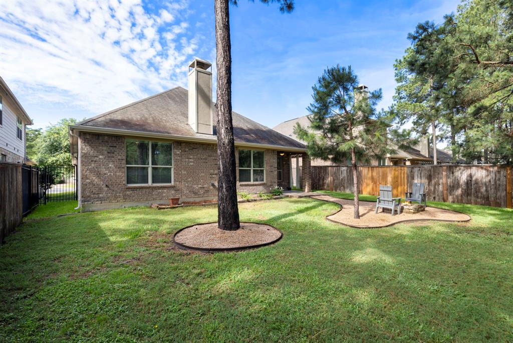 30 E Deer River Circle, Spring, Texas image 31