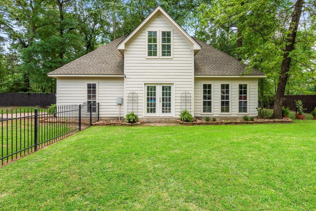 18919 Heritage Point Boulevard, Magnolia, Texas image 36
