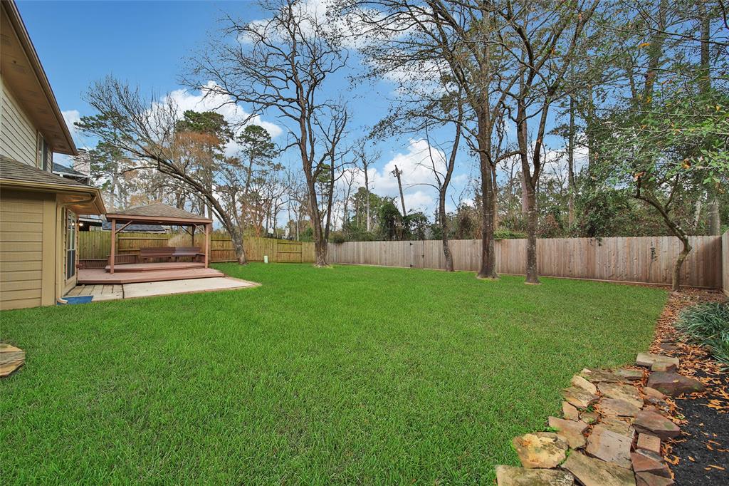1427 Redwood Village Circle