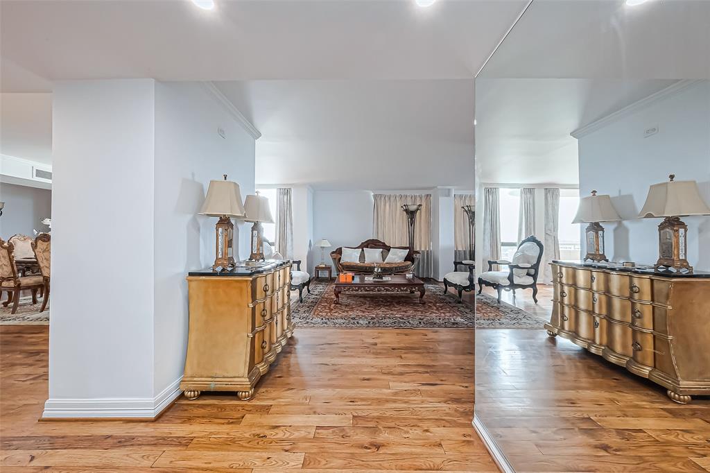 3525 Sage Road #1517, Houston, Texas image 7