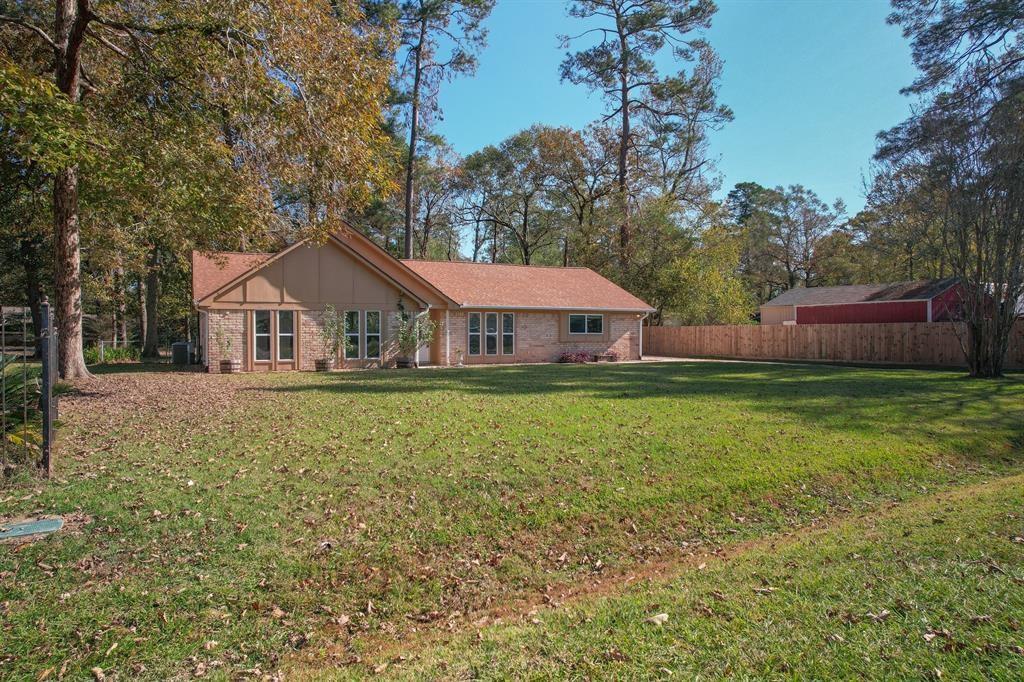 15449 Peacock Ln Lane, Conroe, Texas image 4