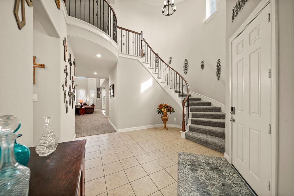 2215 Golden Bay Lane