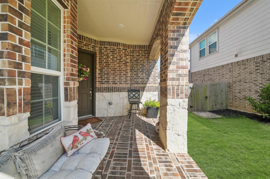 2215 Golden Bay Lane
