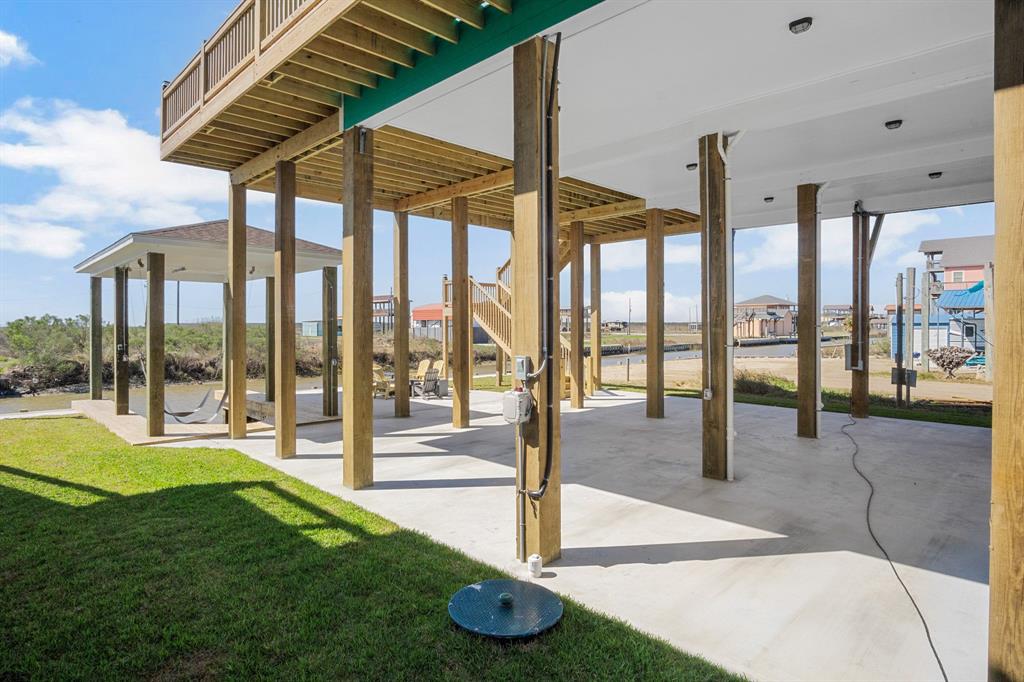 1297 1/2 Mabry Street, Gilchrist, Texas image 44