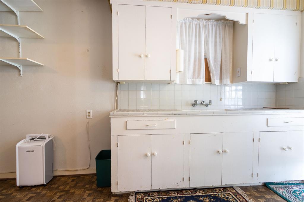 1209 Sealy Street, Galveston, Texas image 24