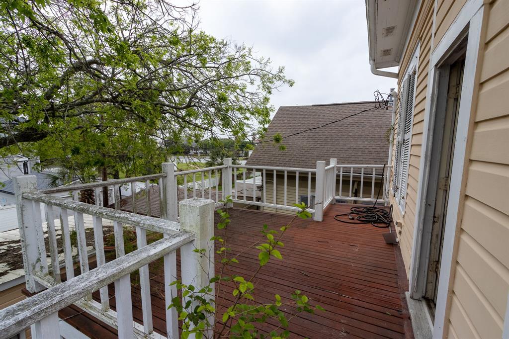 1209 Sealy Street, Galveston, Texas image 27